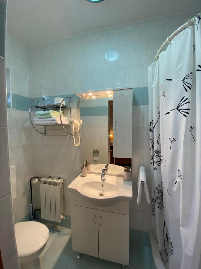 M&N Zafran Hotel Grabovac  Luaran gambar