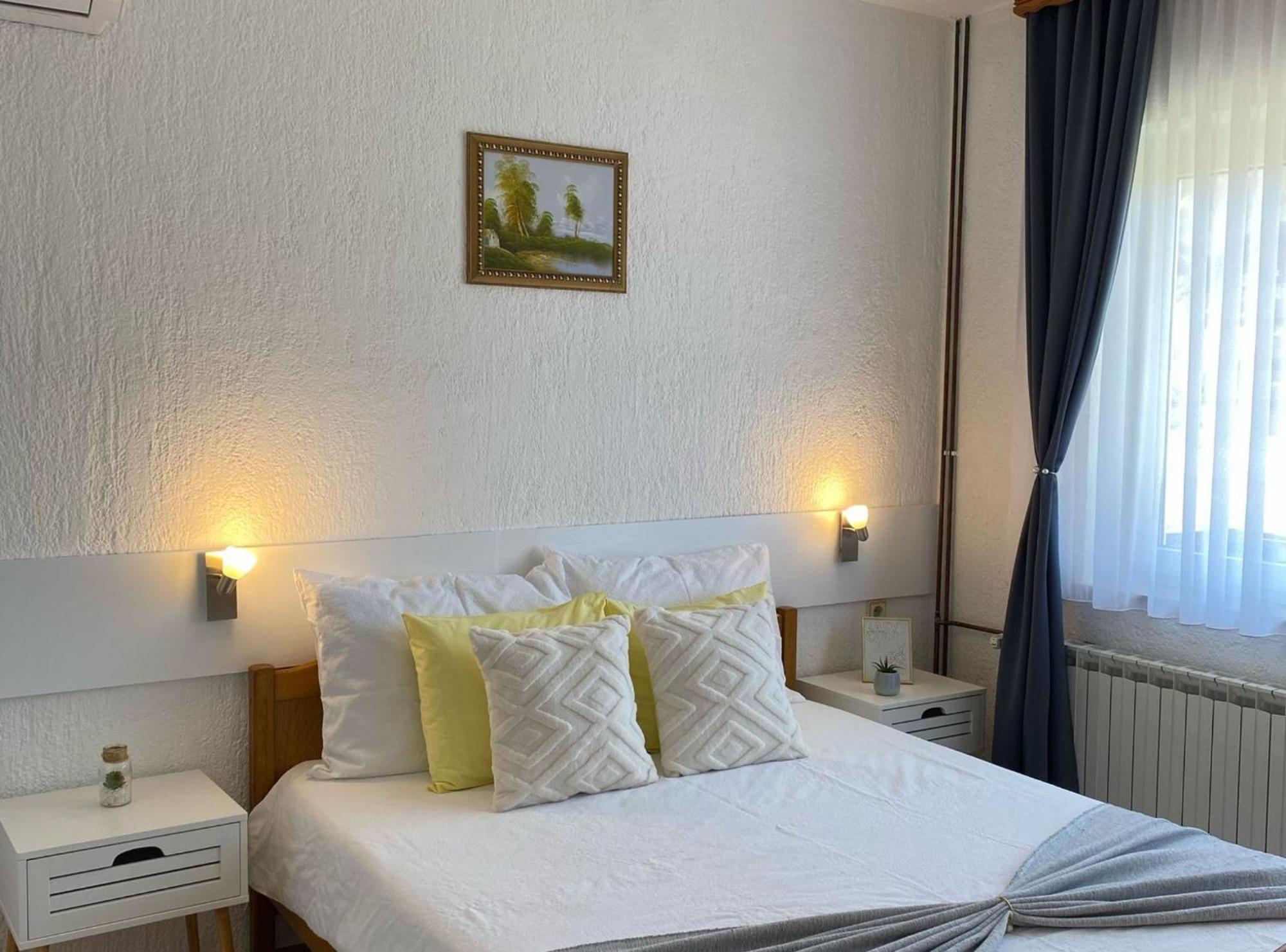 M&N Zafran Hotel Grabovac  Luaran gambar