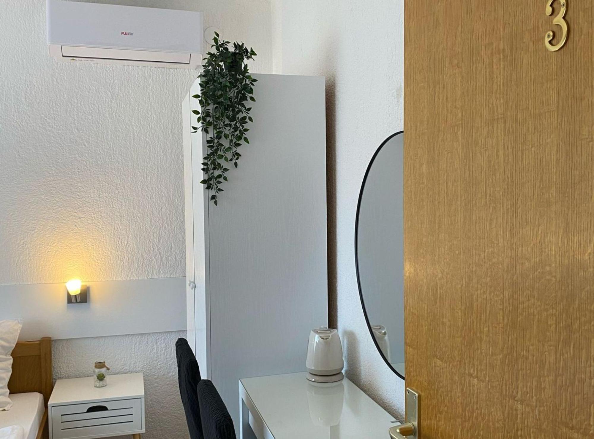 M&N Zafran Hotel Grabovac  Luaran gambar